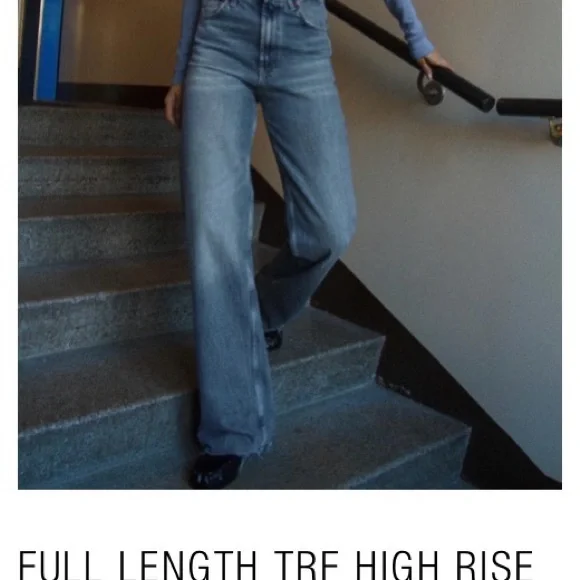 Zara High Waist. Light Blue Denim Jeans - Picture 7 of 7